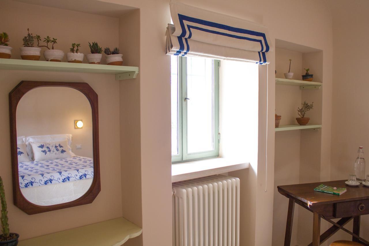 Bed and Breakfast Regina Di Ulivi Остуни Экстерьер фото